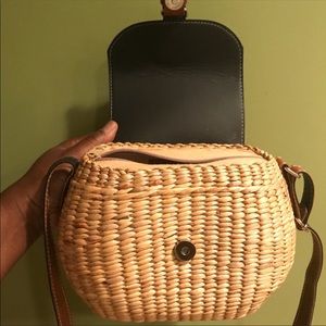 Newish woven bag ( carried once) Cute & Stylish
